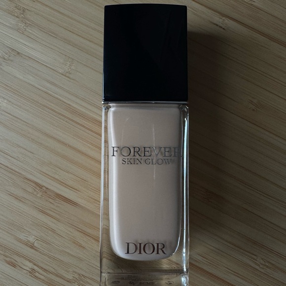 Brand New Dior Forever Skin Glow Foundation / 0.5N Neutral - Picture 4 of 6
